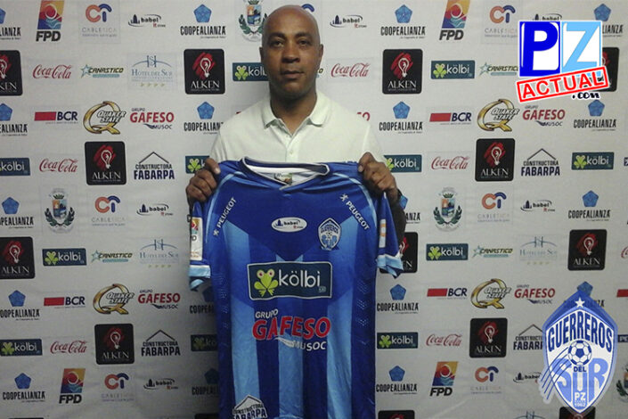 Mauricio Wright
