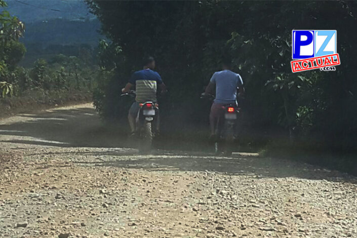 Motociclistas sin casco