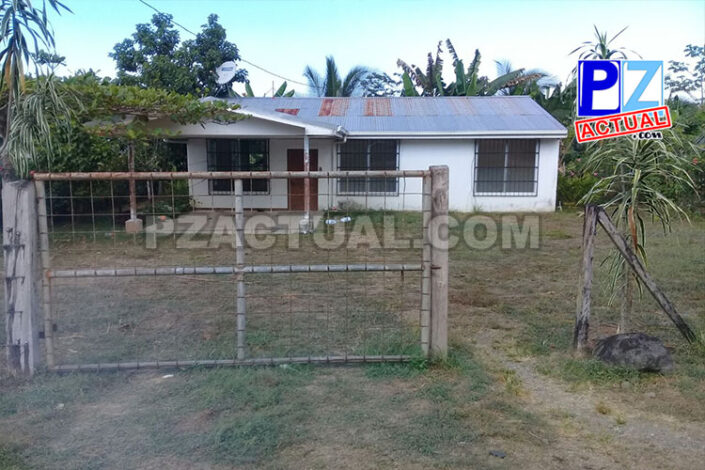 Casa donde fue asesinada la mujer de apellido Arias