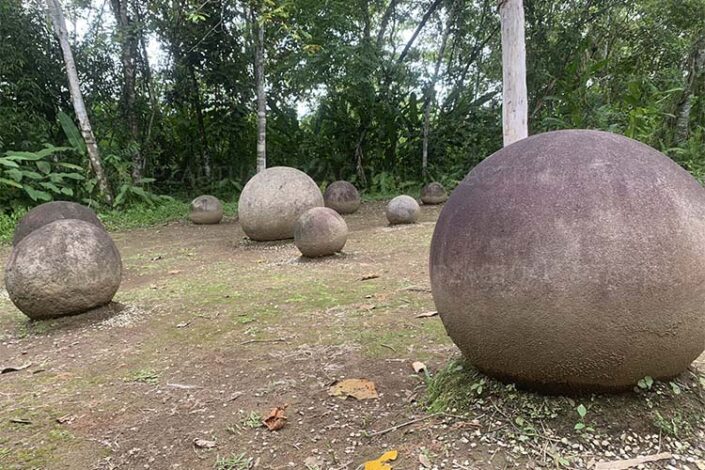 Esferas de Piedra Osa 001