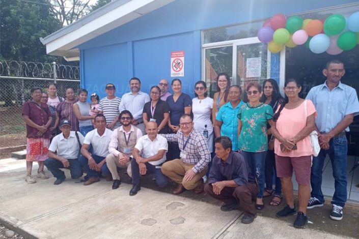 IMAGEN MUESTRA NUEVO EBAIS Y MGRUPO DE PERSONAS