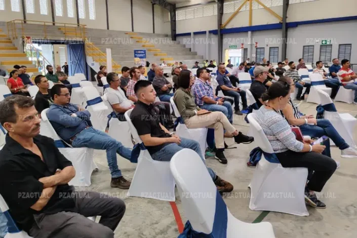 Participantes del Congreso del Cultivo de Café en la región Brunca, organizado por el INA en Pérez Zeledón, 29 de julio de 2025.