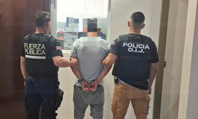Imagen muestra hombre detenido por el OIJ