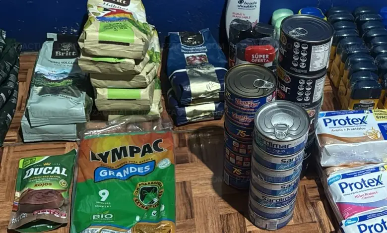 Mercadería decomisada a los sopechosos 1