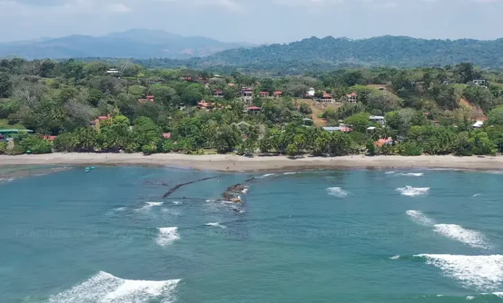 caso tiktokers Playa Esterillos1