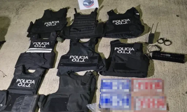 Decomisan armas, chalecos del OIJ y equipo táctico 1